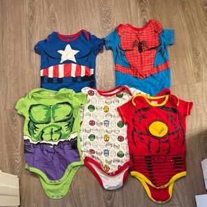 Marvel Superhero Baby Onesies Set